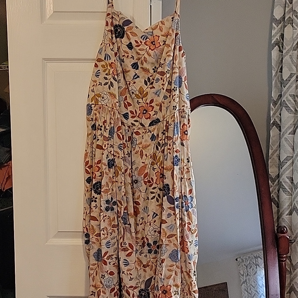 Old Navy Square Neck dress